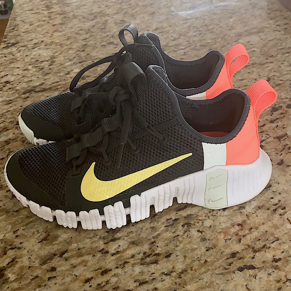 Women’s Nike Metcon Training Sneakers. Black, coral pink, mint green, yellow